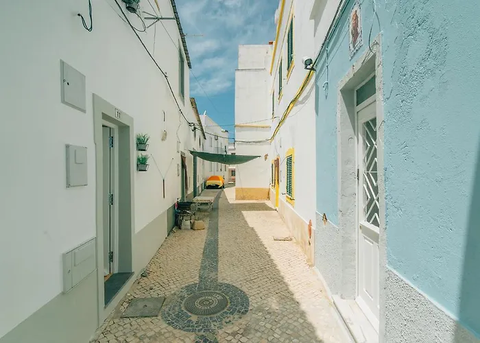 Loft 11 アパート